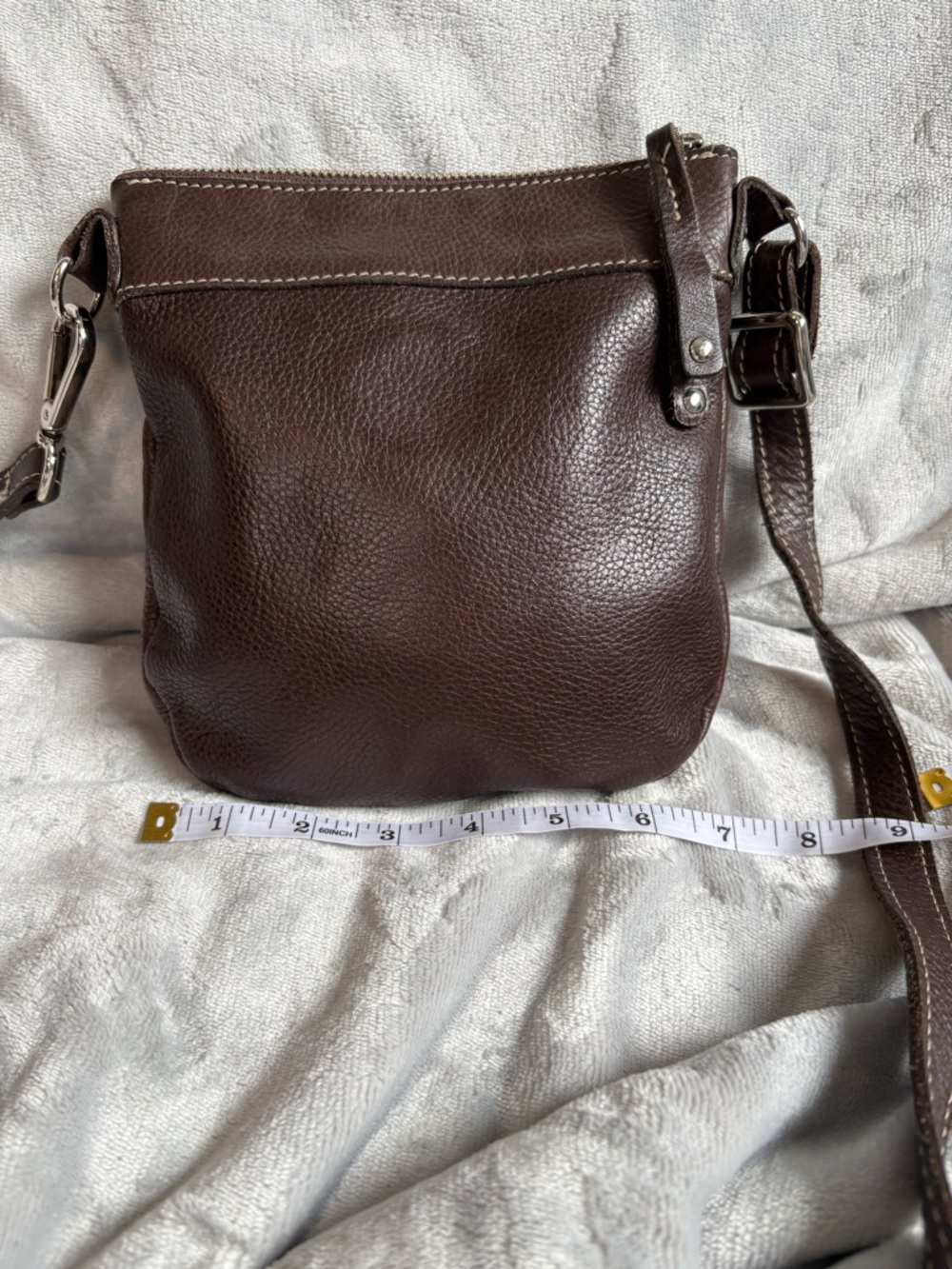 ROOTS Olivia Crossbody Bag - Picture 2 of 5